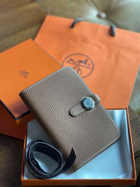 hermes thin wallet|hermes dogon compact wallet.